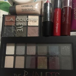 make up collection. Never used. As shown.